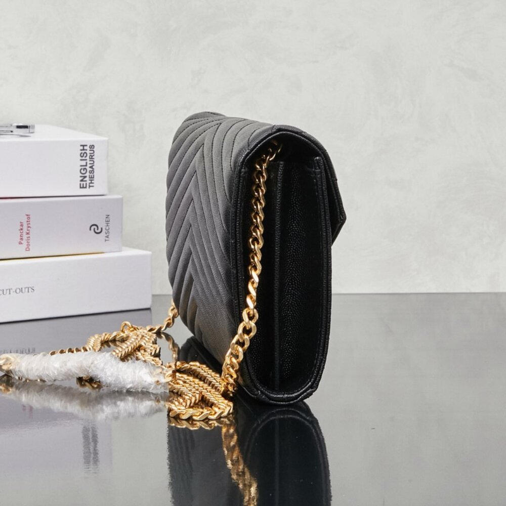 Yves Saint Laurent Grain De Poudre Matelasse Chevron Monogram Chain Bag - Picture 2 of 9